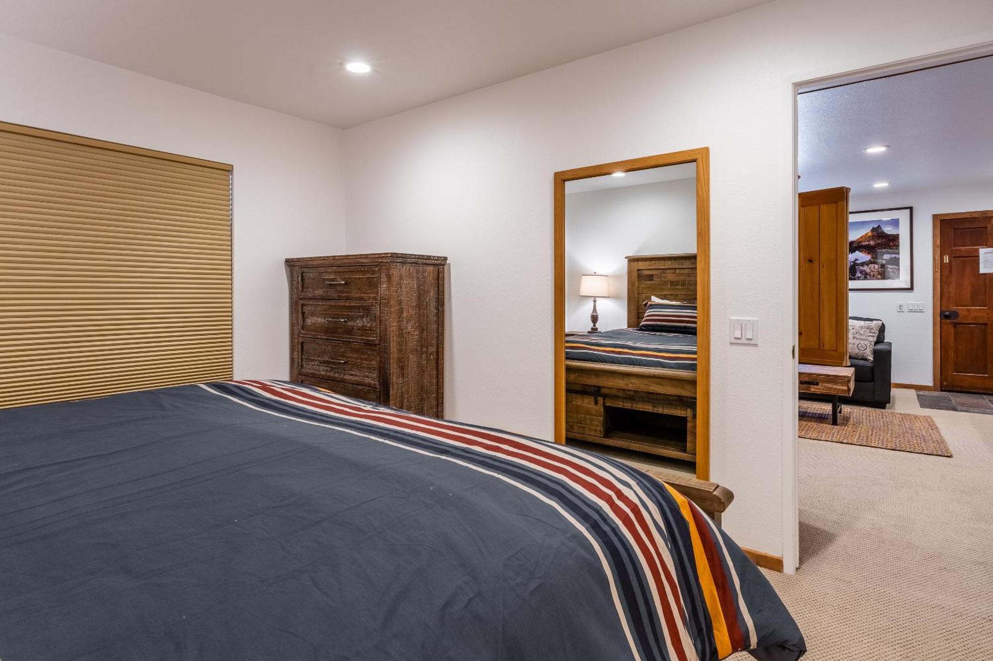 ממות' לייקס Hidden Valley Village #103 Nicely Updated 1 Bedroom 1 Bathroom Condo Short 10 Min Walk From Village חדר תמונה